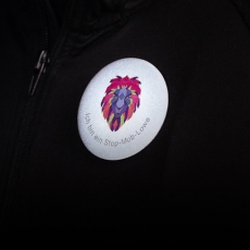 Tekstylne przypinki odblaskowe